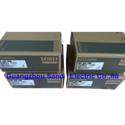 ใหม่และเดิม Mitsubishi Servo Driver MR-J2S-40B MR-J2S-4OB MRJ2S40B รายการ
