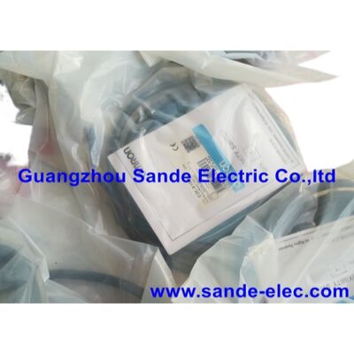 E2E-X10ME1 สวิตช์พรอกซิมิตี้ OMRON ใหม่ E2EX10ME1 E2E-X10ME1 E2E-X10ME1