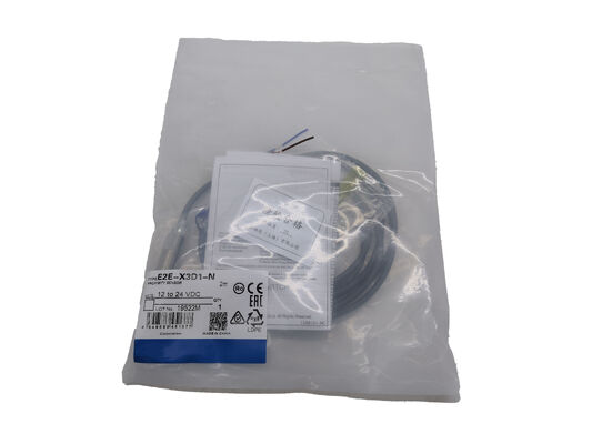 เครื่องตรวจจับสวิทช์ความใกล้ Omron E2E-X3D1-N E2EX3D1N