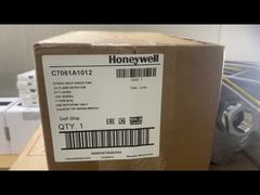 Honeywell C7061A1012 เครื่องตรวจจับเปลวไฟ UV แบบตรวจสอบตัวเองแบบไดนามิกเพื่อความปลอดภัยของเตาอุตสาหกรรม
