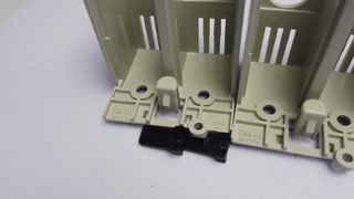 Mitsubishi TCL-05SV2 ฝาครอบเทอร์มินอลใหญ่ W75 2 ขั้ว | อุปกรณ์เสริม MCCB NF63-SV NF32-SV สินค้าใหม่ในสต็อก